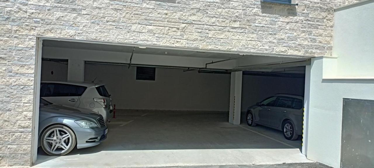 Apartmán Luton Banjole Exteriér fotografie
